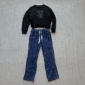Cozy Victoria's Secret Blue Star Pajama Set